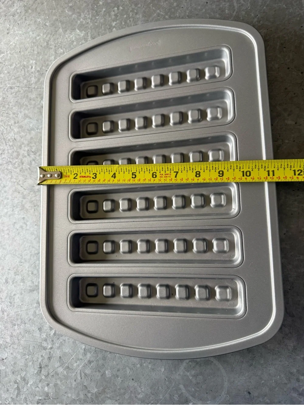 Pampered Chef Breadstick & Brownie Bar Pan 6 Cavity Nonstick Bakeware Retired